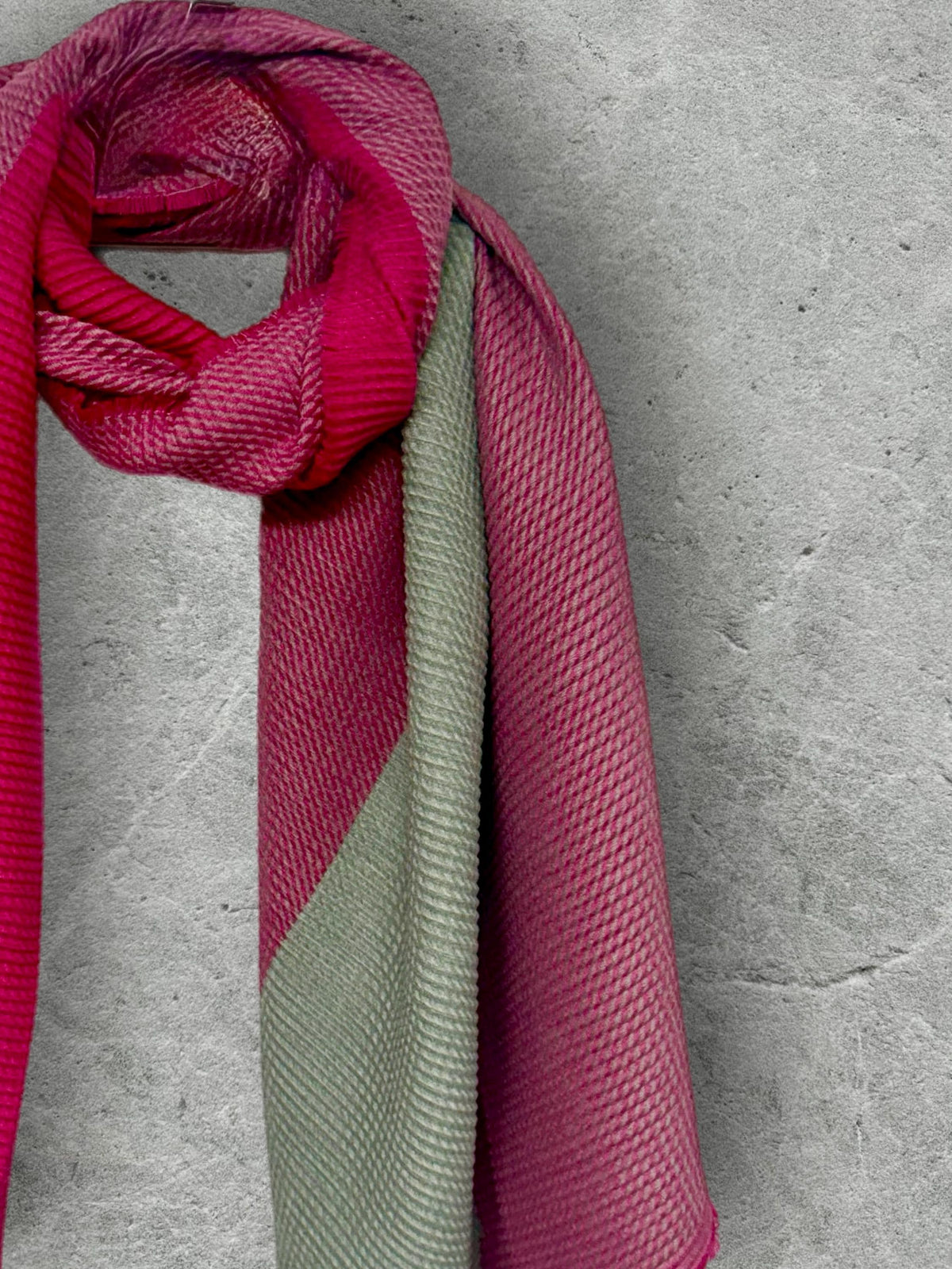 Hot Pink Winter Scarf for Women,Fuchsia Oversized Scarf,Ultra Soft Reversible Wrap, Colour Block Autumn Scarf,Ideal Gift for Her