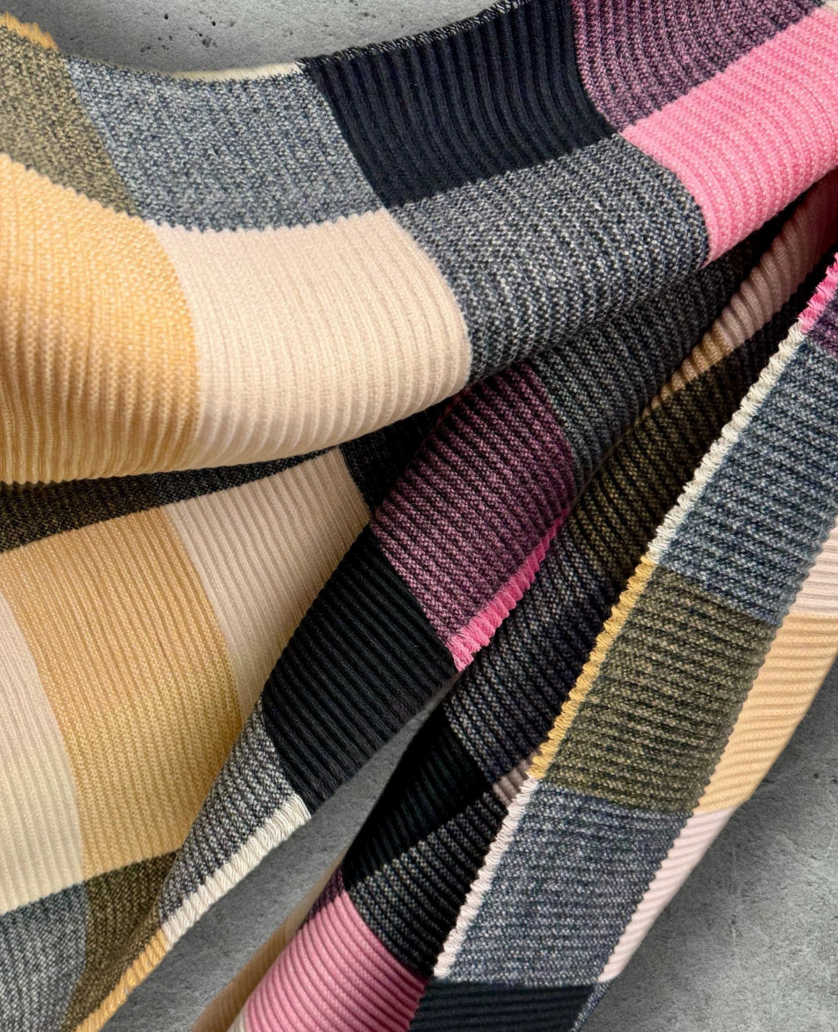 Pink Plum Beige Geometric Colour Block Pattern Winter Scarf,Ultra Soft Wrap for Women,Warm Gift for Her Birthday or Christmas