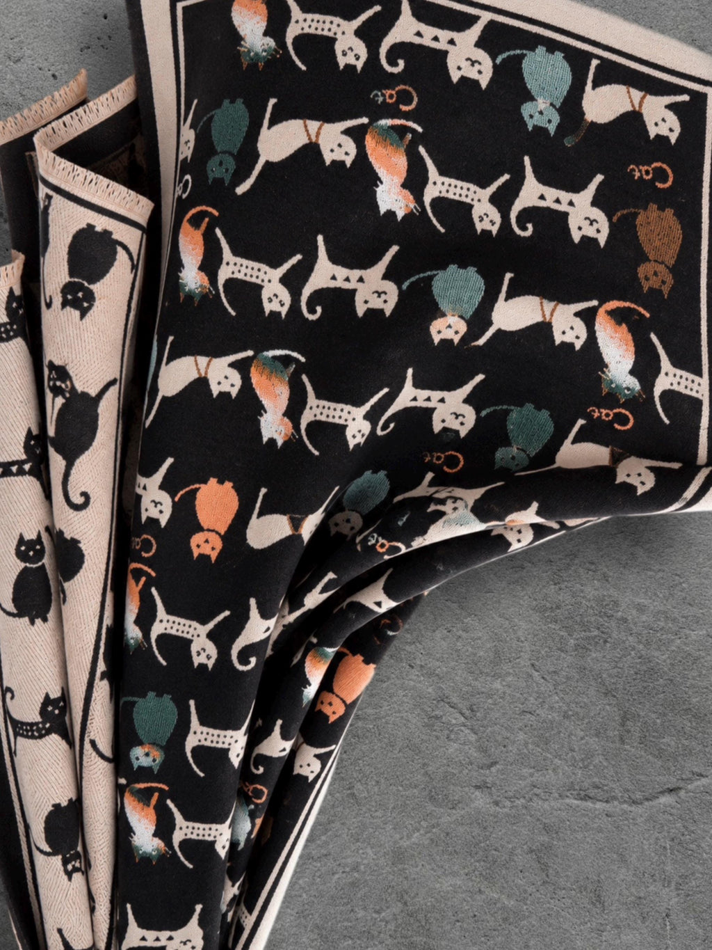 Black & Beige Cat Pattern Double-sided Winter Scarf, Contrasting Shoulder Wrap, Warm Women Shawl, Playful Gifts for Her