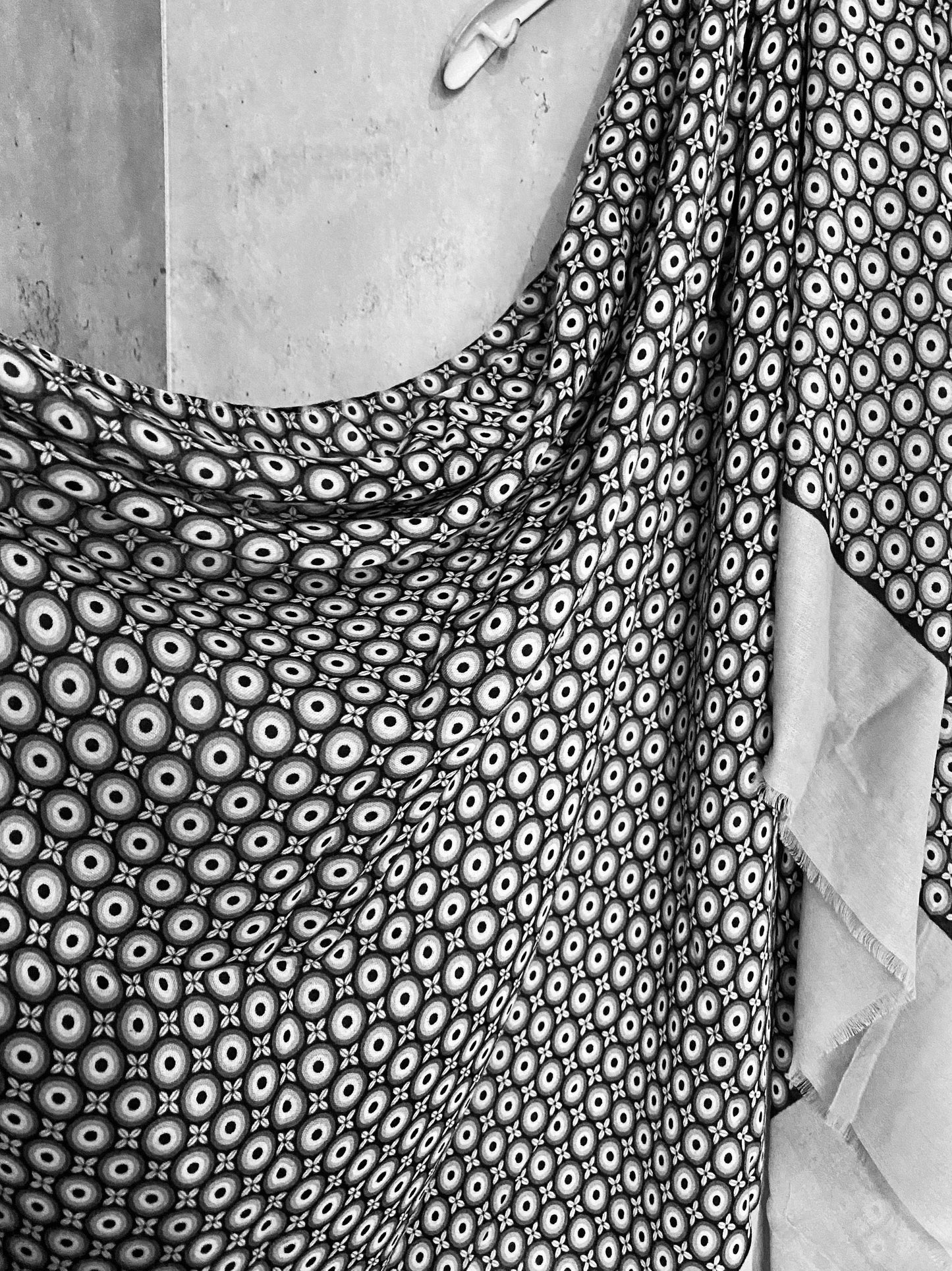 Retro Geo Seamless Dots Pattern Grey Cotton Scarf/Summer Autumn Scarf/Gifts For Mom/Scarf Women/UK Seller/Gifts For Her Birthday Christmas