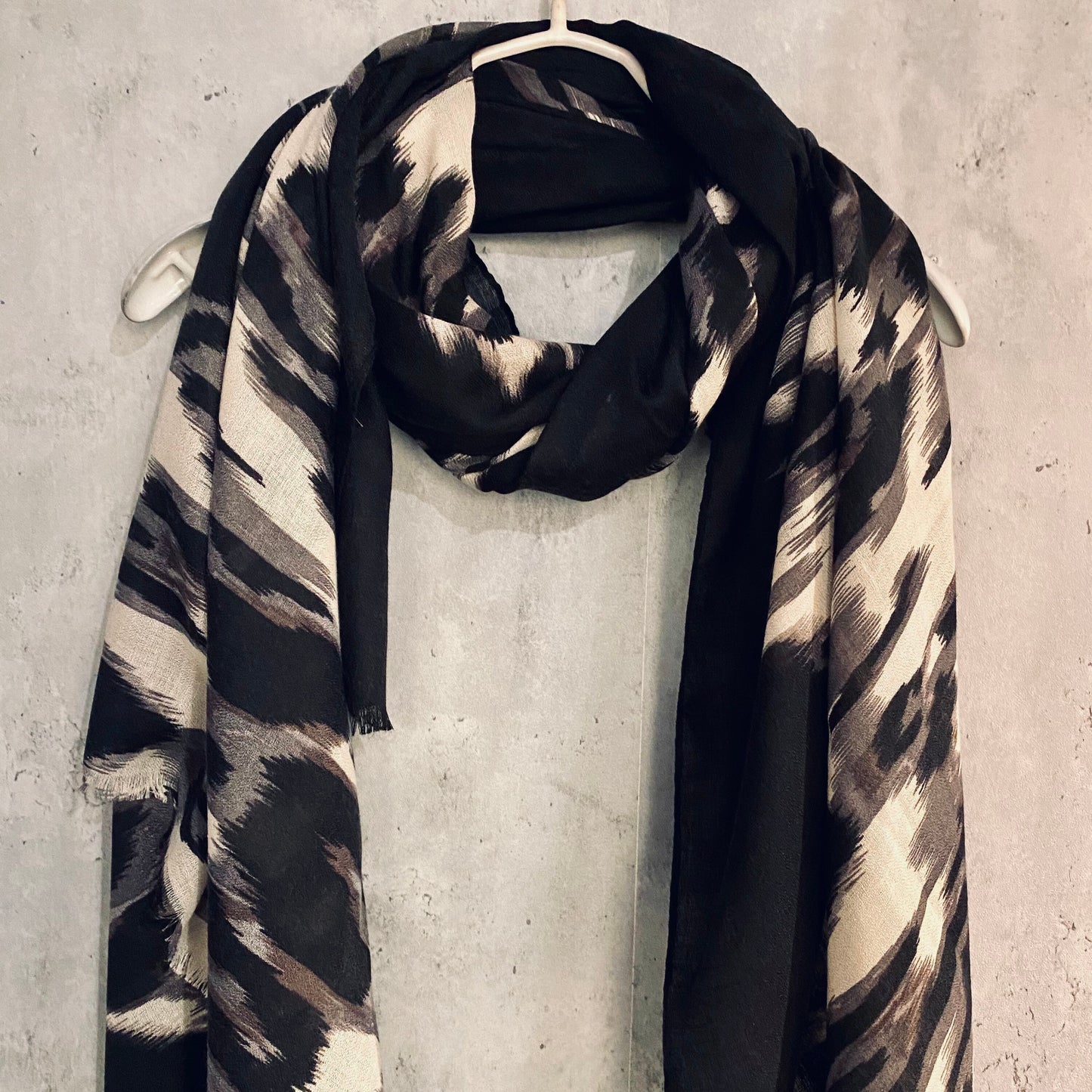 Classic Ikat Pattern Black Cotton Scarf/Summer Autumn Winter Scarf/Gifts For Mom/Scarf Women/UK Seller/Gifts For Her Birthday Christmas