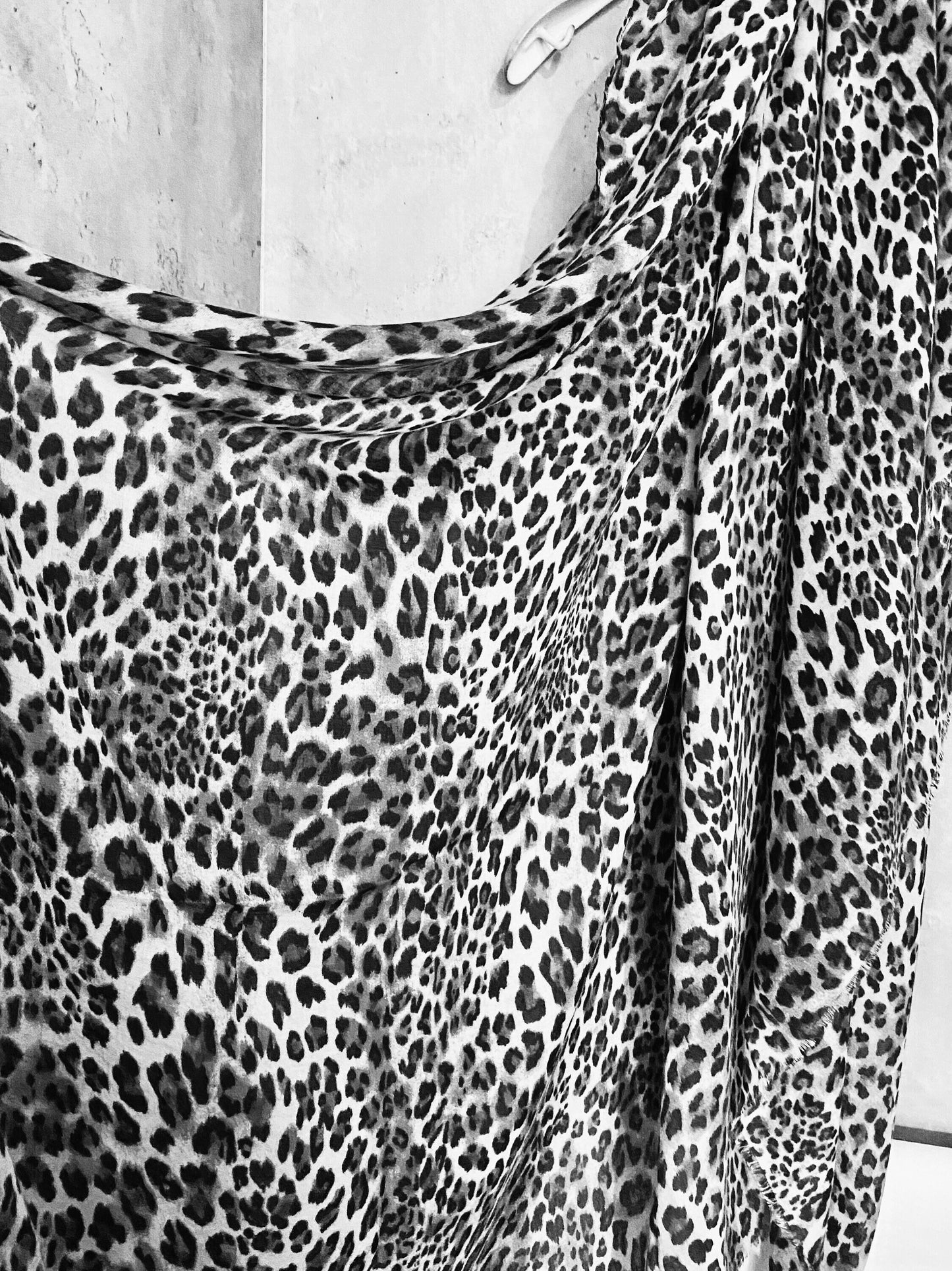 Classic Leopard Pattern Dark Grey Beige Scarf/Summer Autumn Scarf/Gifts For Mother/Scarf Women/UK Seller/Gifts For Her Birthday Christmas