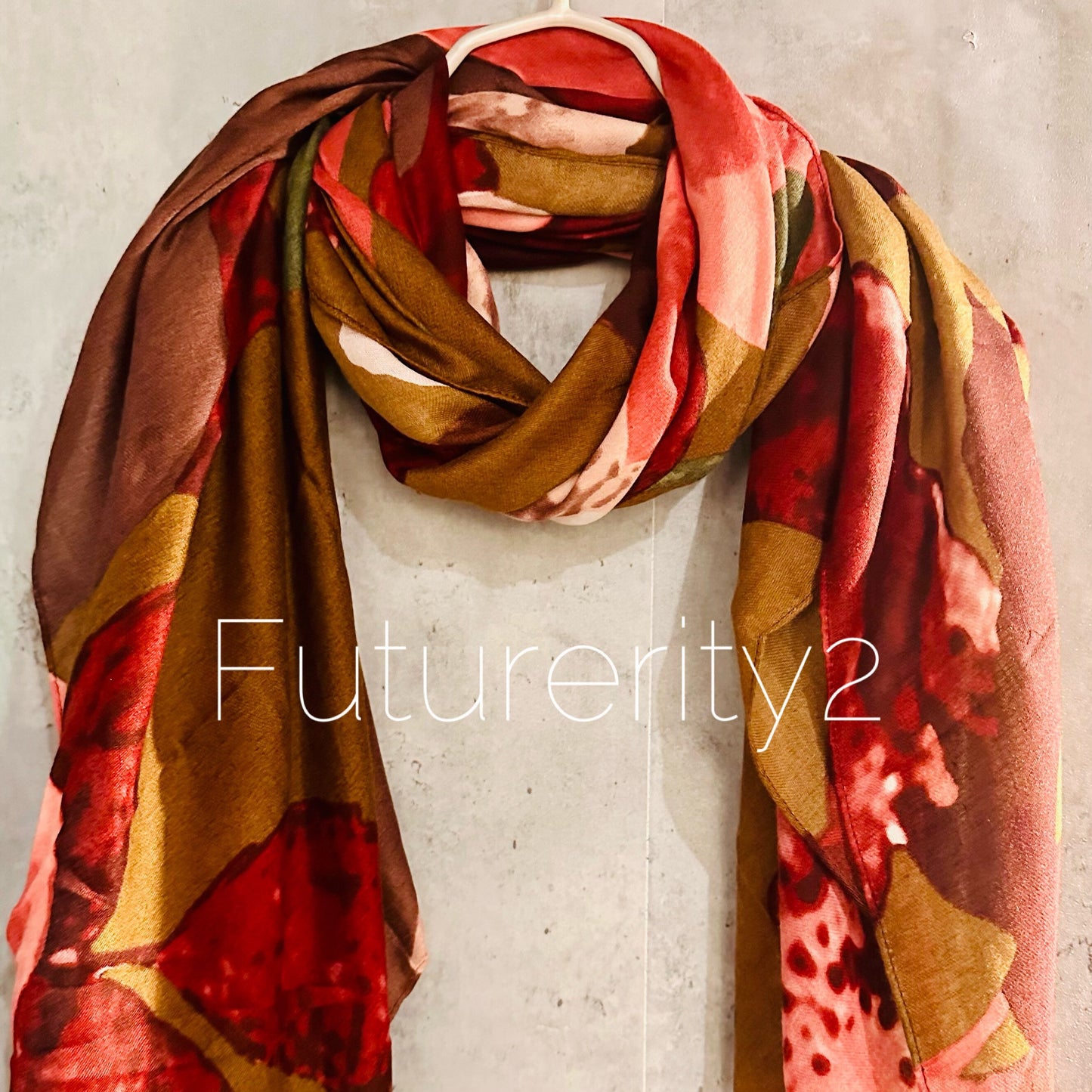 Brown Red Organic Cotton Scarf with Huge Flower and Leaf Design – An Eco-Friendly Gift for Mom, Perfect for Birthday and Christmas Celebrations